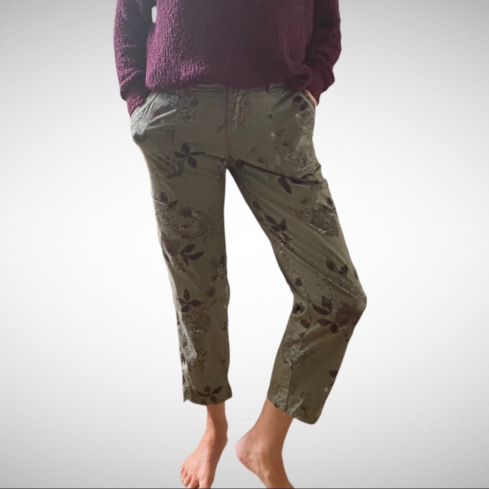 Democracy Adjustable Khaki Green Floral Crop Cargo Pant 2